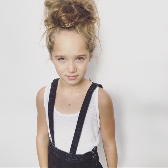 NEW Sterling Silver Initial Necklaces - Picture 4 of 8